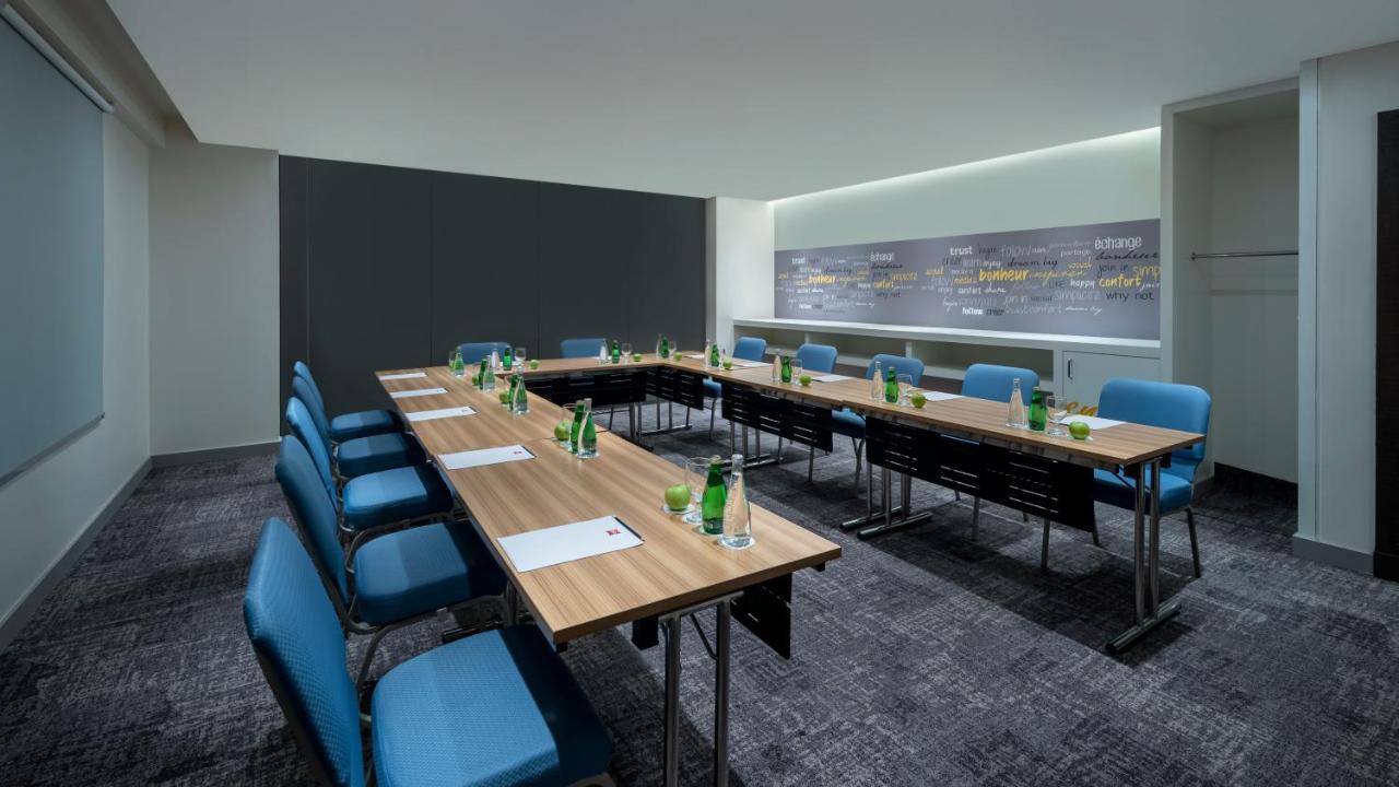 Ibis Jeddah Malik Road Otel Dış mekan fotoğraf