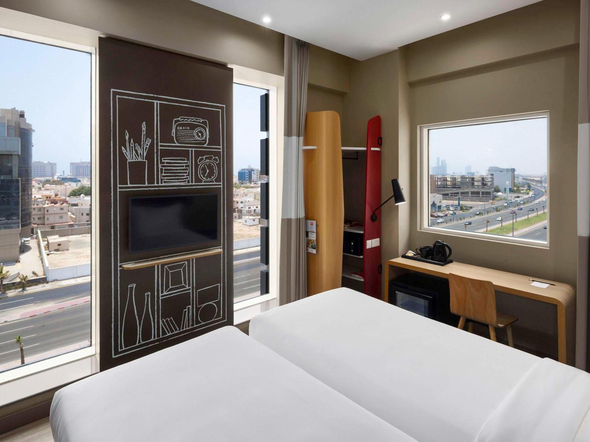 Ibis Jeddah Malik Road Otel Dış mekan fotoğraf
