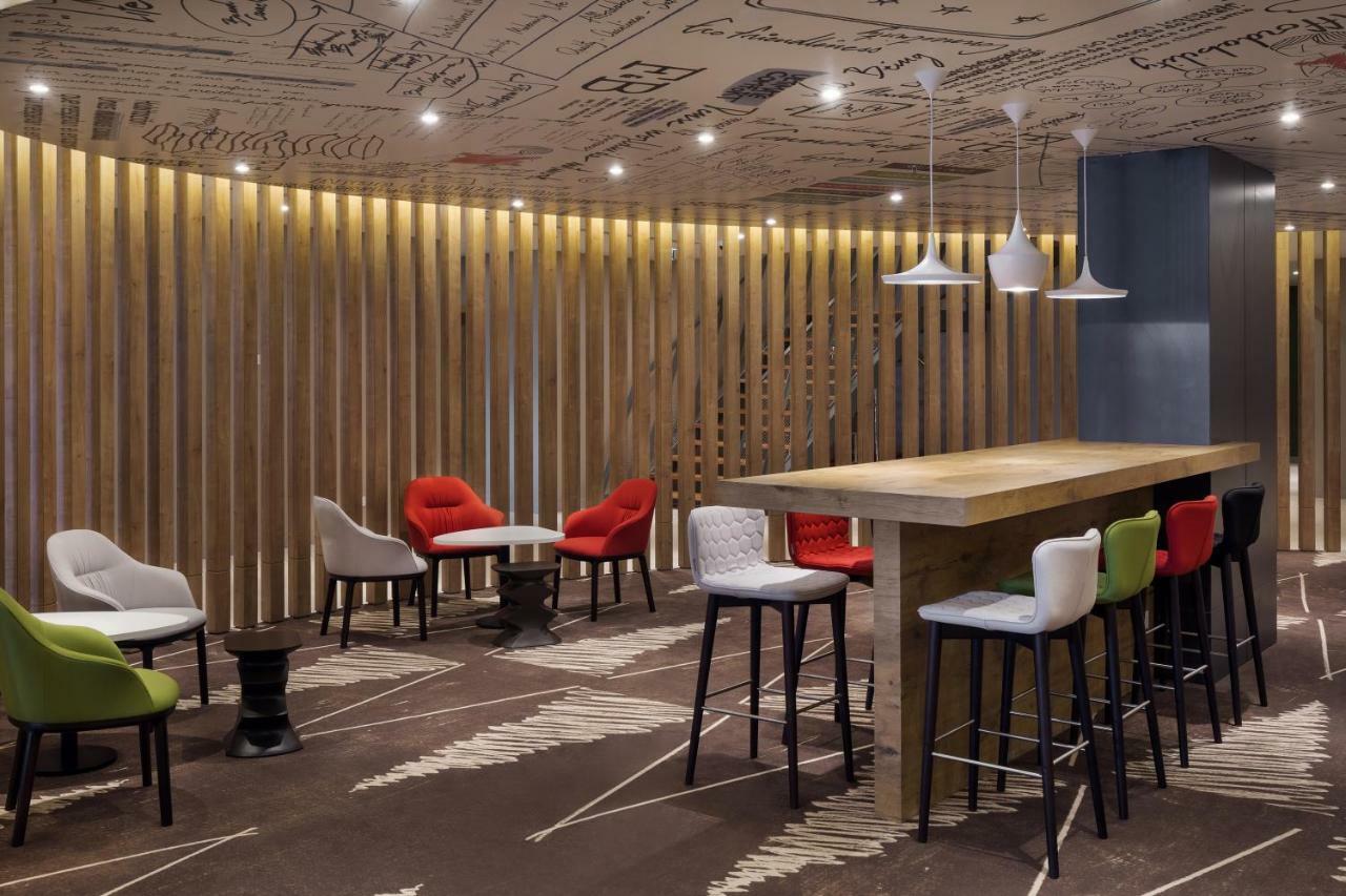 Ibis Jeddah Malik Road Otel Dış mekan fotoğraf