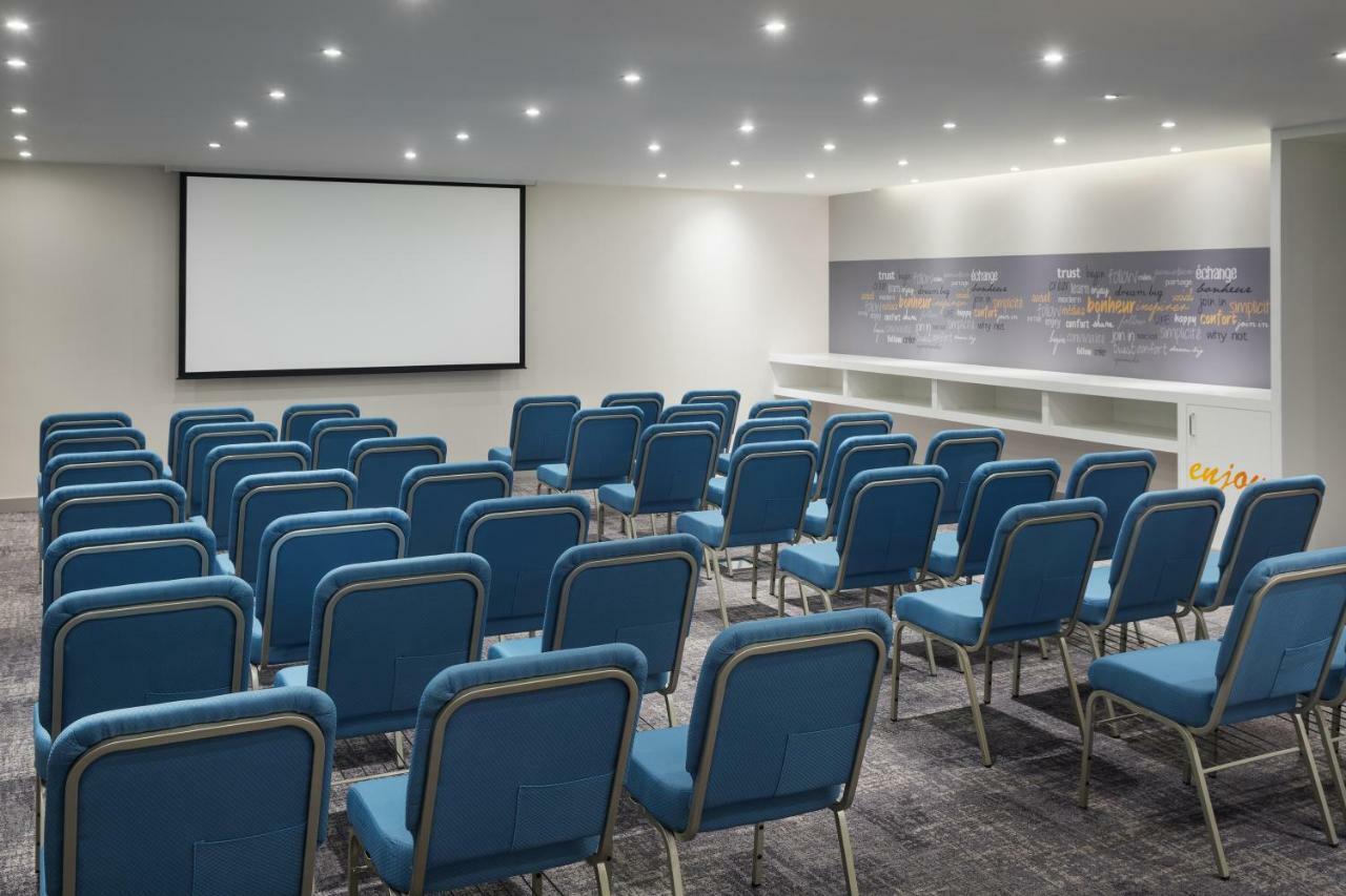 Ibis Jeddah Malik Road Otel Dış mekan fotoğraf